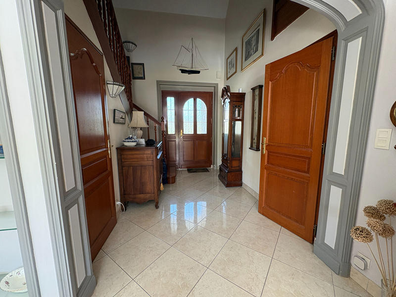 Maison - 176 m² - 7 pièces