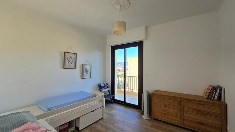 Appartement - 105 m² - 4 pièces