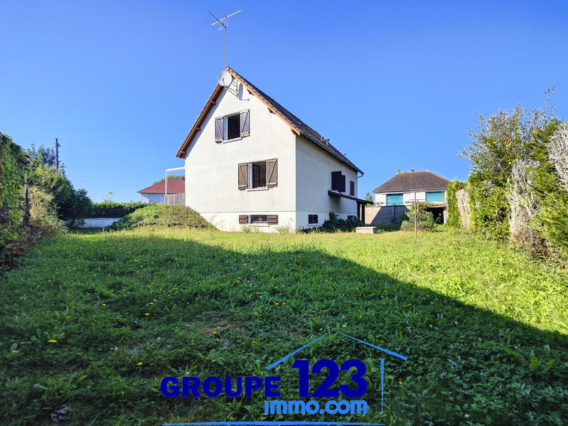 Maison - 104 m² - 6 pièces