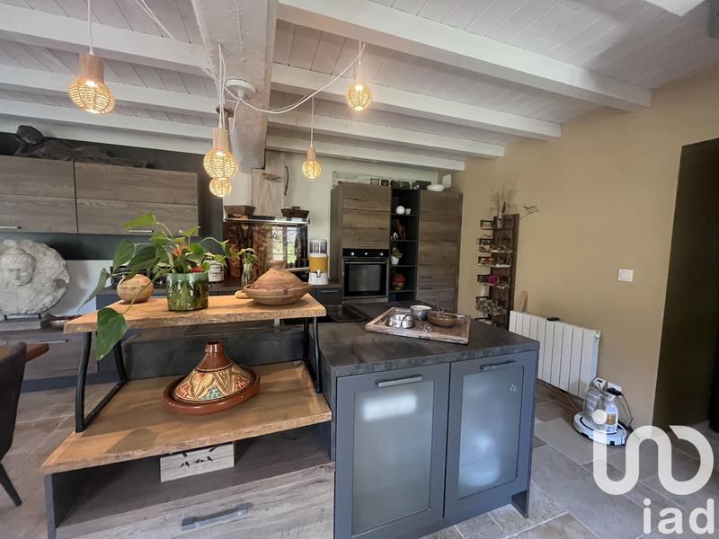 Maison - 167 m² - 10 pièces