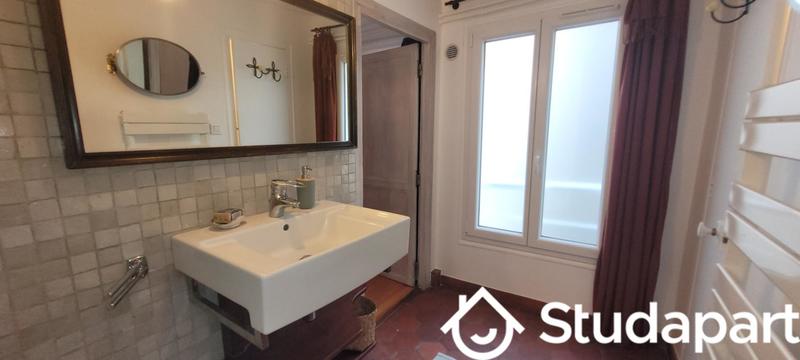 Appartement - 60 m² - 2 pièces