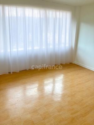 Appartement - 86 m² - 4 pièces
