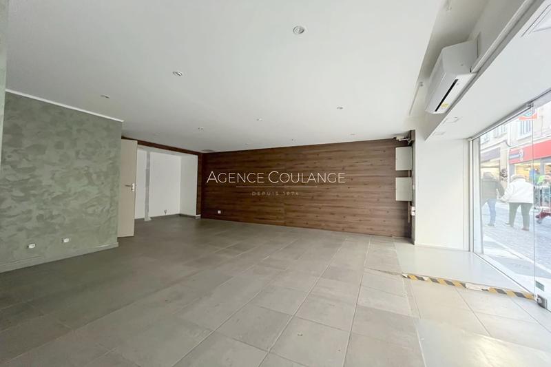 Local commercial - 32 m²