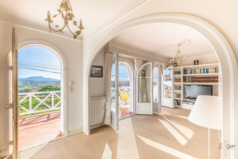 Maison - 153 m² - 6 pièces