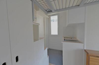 Studio - 10 m² - 1 pièce