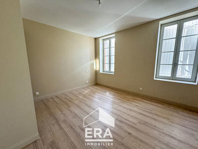 Appartement - 96 m² - 4 pièces