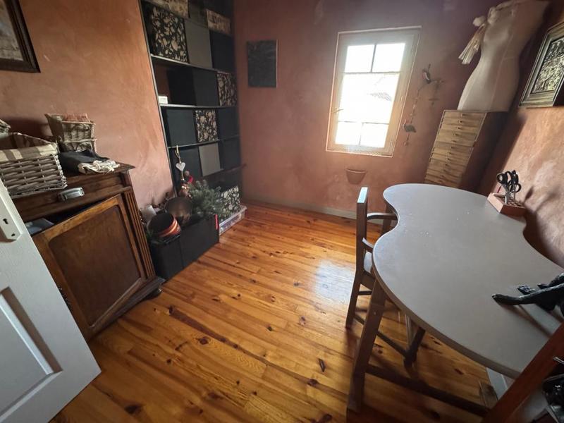 Maison de ville - 240 m² - 7 pièces