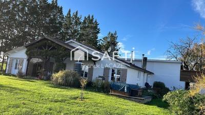 Maison - 135 m² - 7 pièces