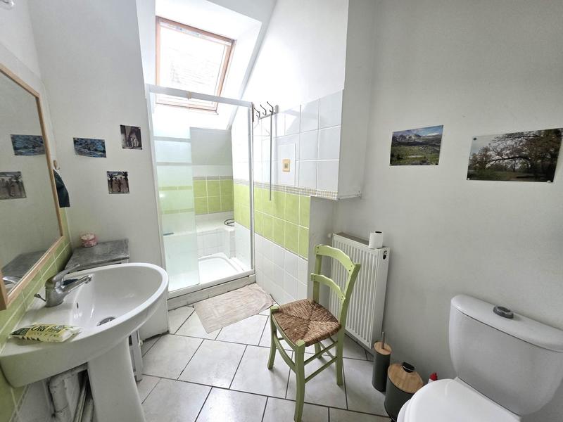 Maison - 303 m² - 12 pièces