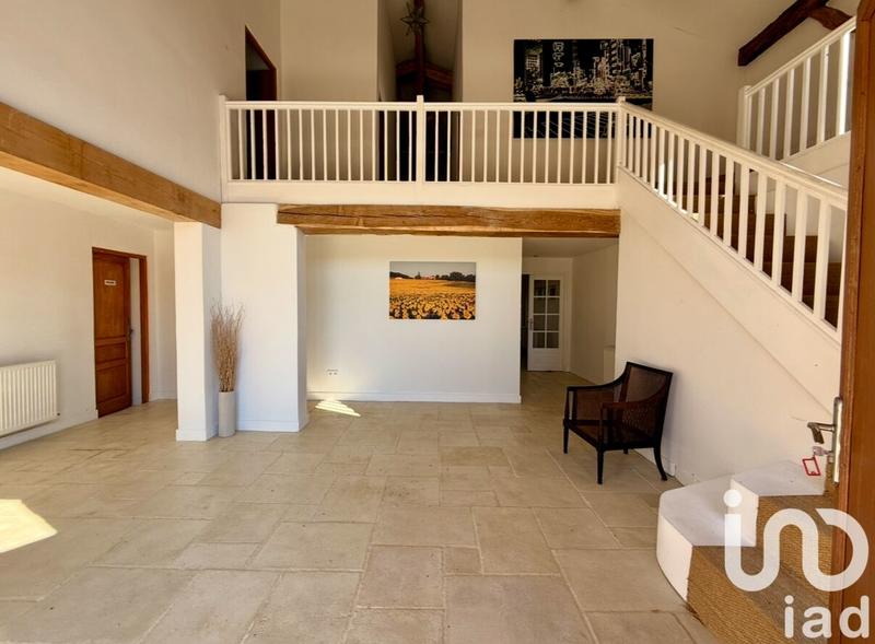 Maison - 332 m² - 11 pièces