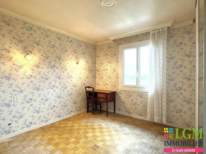 Maison - 210 m² - 9 pièces