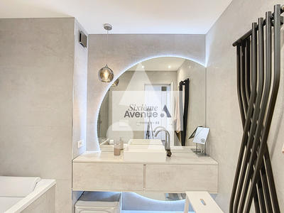 Appartement - 75 m² - 3 pièces