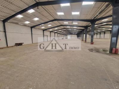 Entrepôt - 4 320 m²
