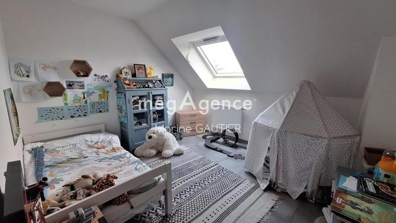 Maison - 90 m² - 6 pièces