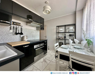 Appartement - 72 m² - 3 pièces