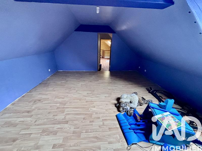 Maison - 267 m² - 11 pièces