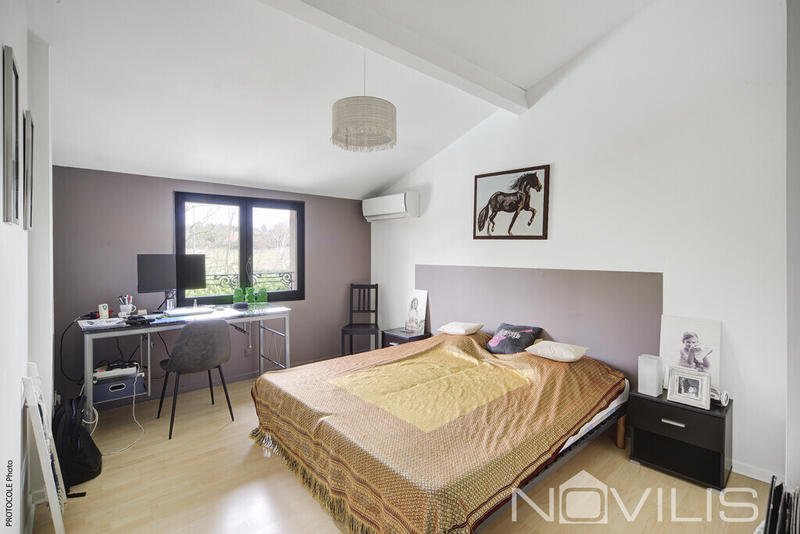 Villa - 180 m² - 7 pièces