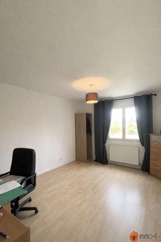 Maison - 170 m² - 6 pièces