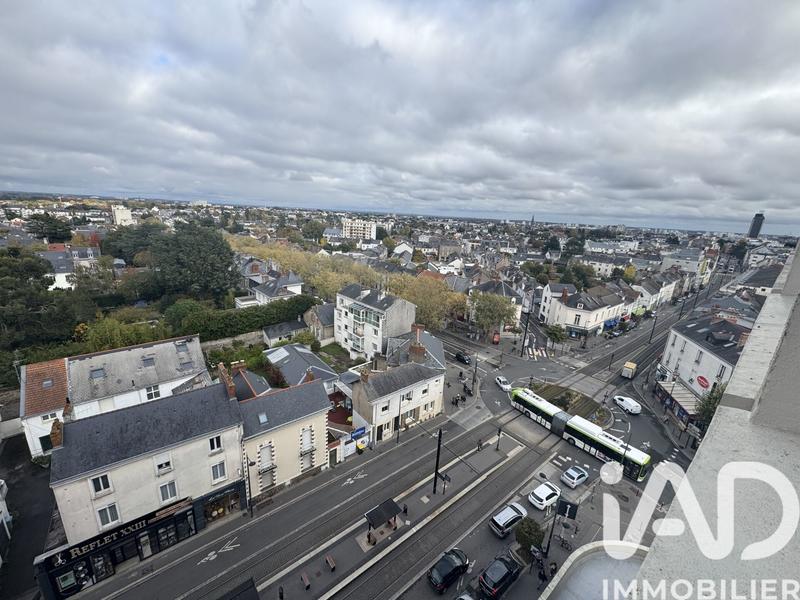 Appartement - 85 m² - 4 pièces