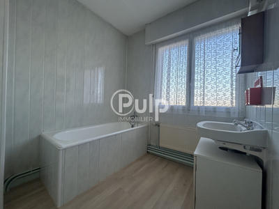 Maison - 76 m² - 4 pièces