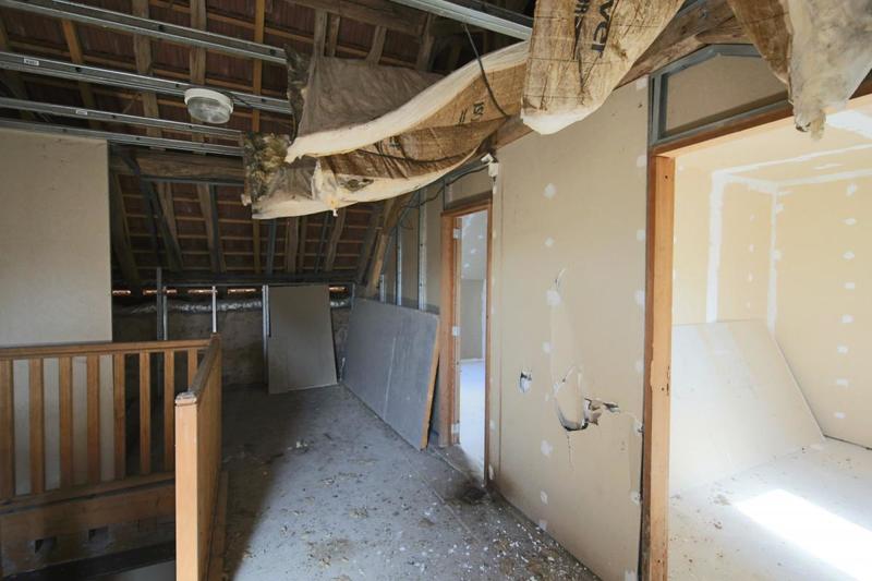 Château - 1 500 m² - 40 pièces