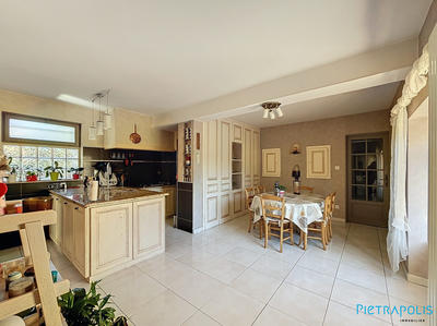 Maison ancienne - 142 m² - 6 pièces