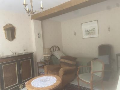 Maison - 100 m² - 8 pièces