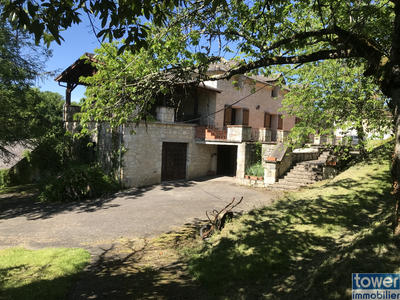 Maison - 170 m² - 7 pièces