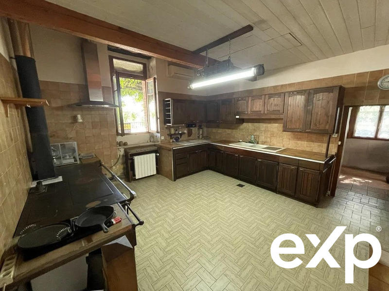 Maison ancienne - 190 m² - 8 pièces