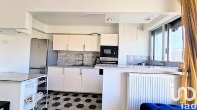 Appartement - 80 m² - 4 pièces