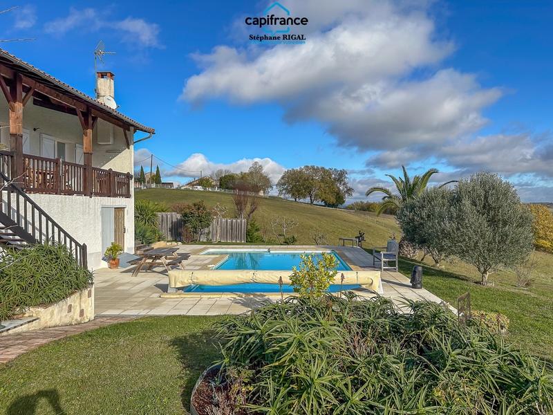 Maison - 125 m² - 5 pièces