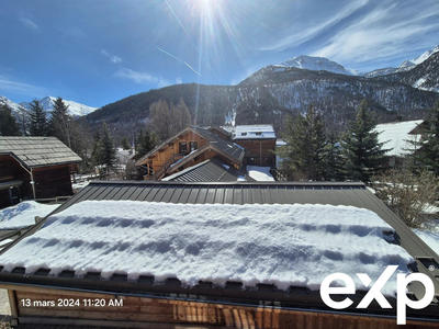 Maison - 839 m² - 14 pièces