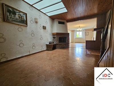 Maison - 162 m² - 5 pièces