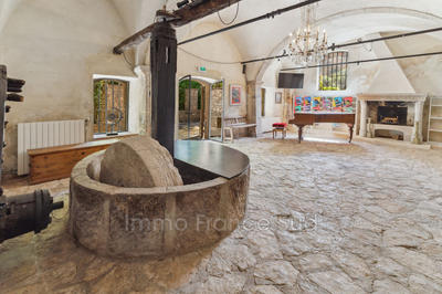 Maison - 245 m² - 5 pièces