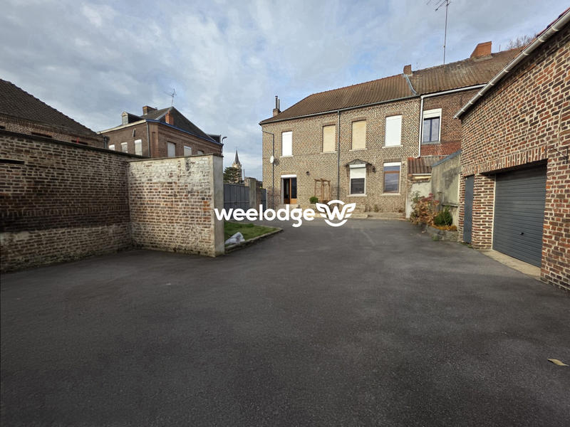 Maison - 163 m² - 6 pièces