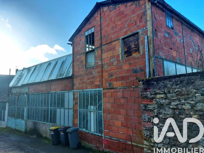 Appartement - 120 m² - 1 pièce