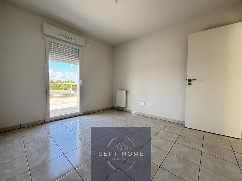 Appartement - 99 m² - 4 pièces