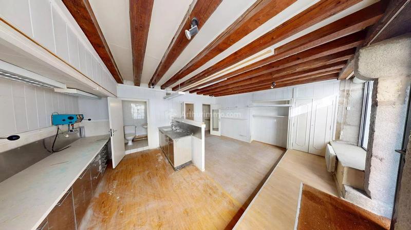 Bureau - 69 m² - 2 pièces