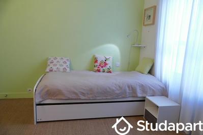 Chambre - 95 m² - 1 pièce