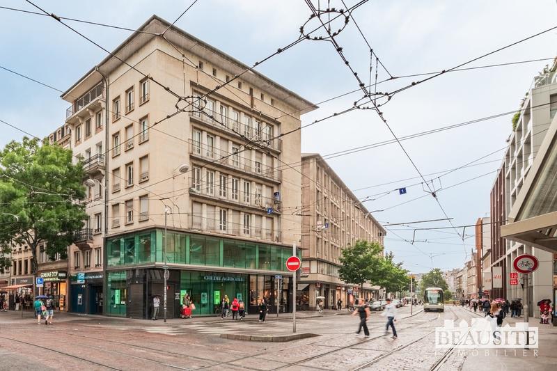 Bureau - 78 m² - 2 pièces