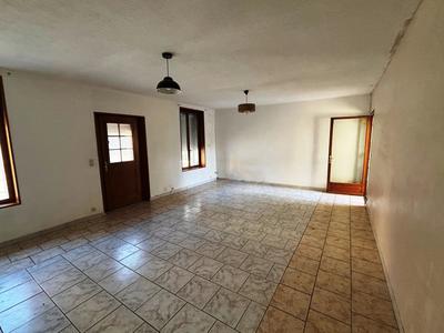 Maison - 104 m² - 6 pièces