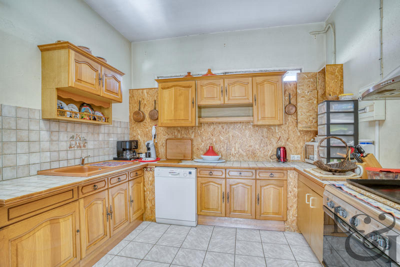 Maison - 105 m² - 6 pièces