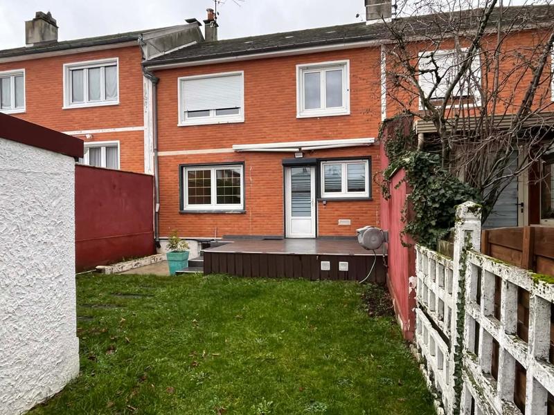 Maison - 83 m² - 4 pièces