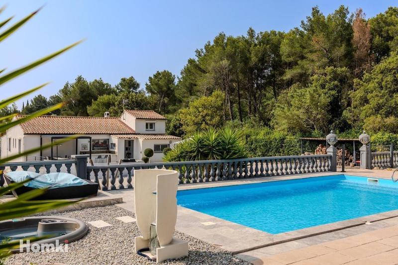 Maison - 140 m² - 4 pièces