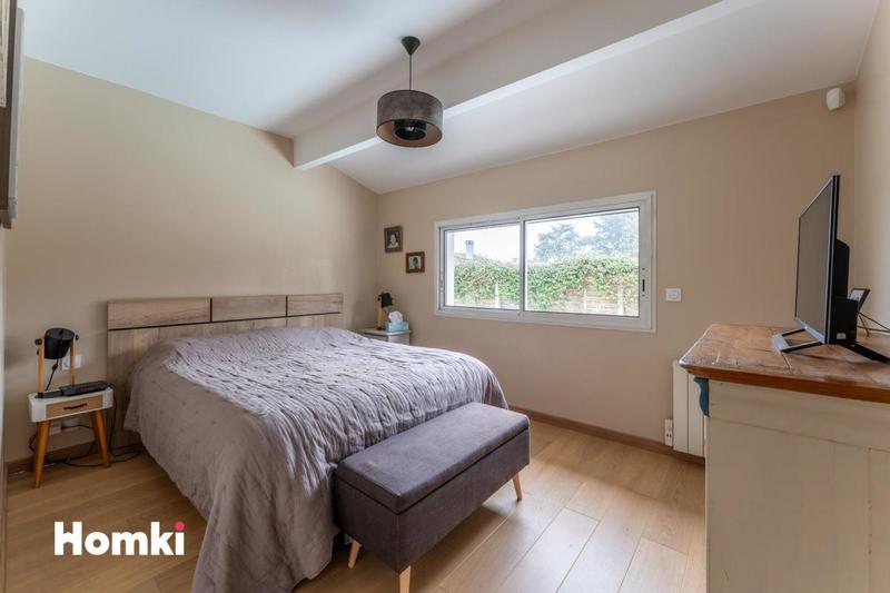 Maison - 140 m² - 5 pièces