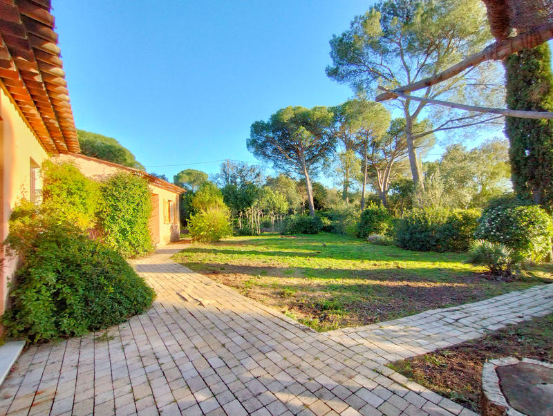 Villa - 140 m² - 4 pièces