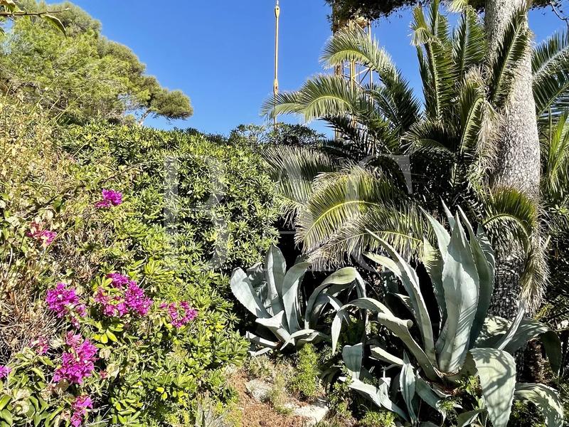 Villa - 250 m² - 7 pièces