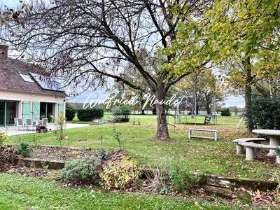 Maison - 157 m² - 7 pièces