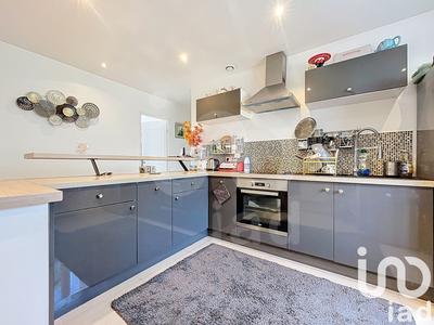 Maison - 93 m² - 5 pièces