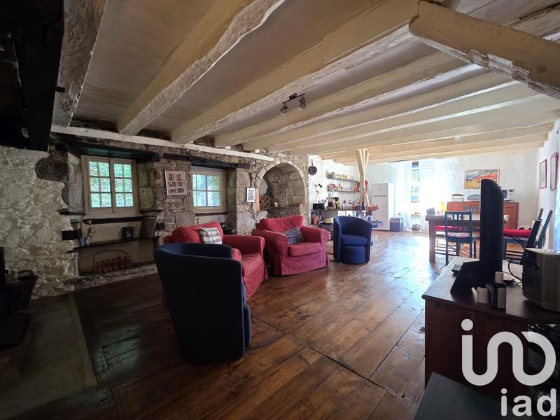 Maison - 206 m² - 9 pièces